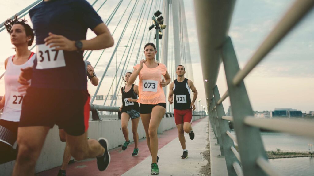 Atleti utilizzano il sistema aerobico mentre corrono la maratona
