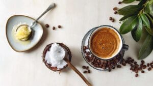 bulletproof coffee con olio mct e burro ghee