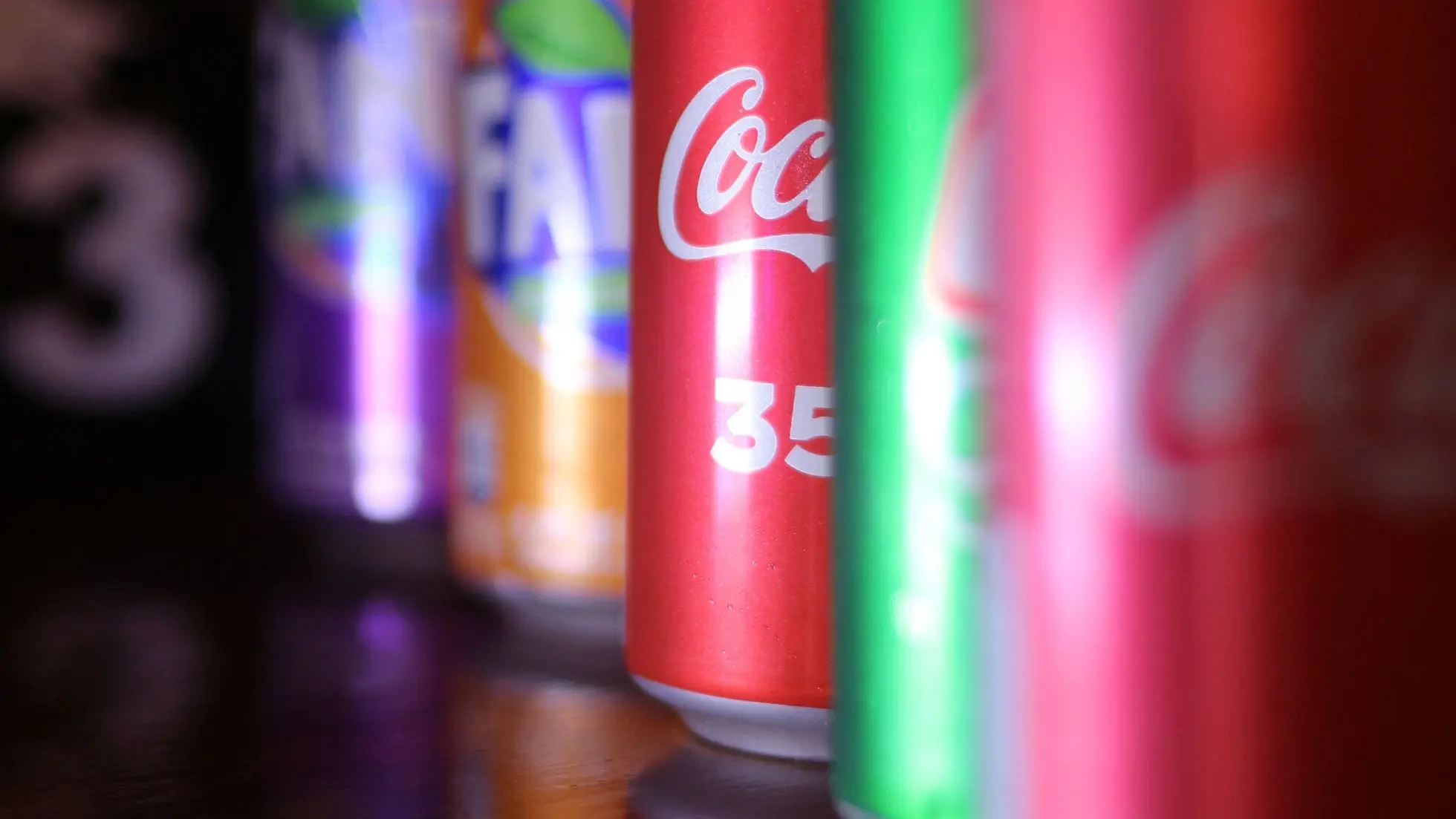 bibite dolci gassate una delle principali fonti di zuccheri nascosti